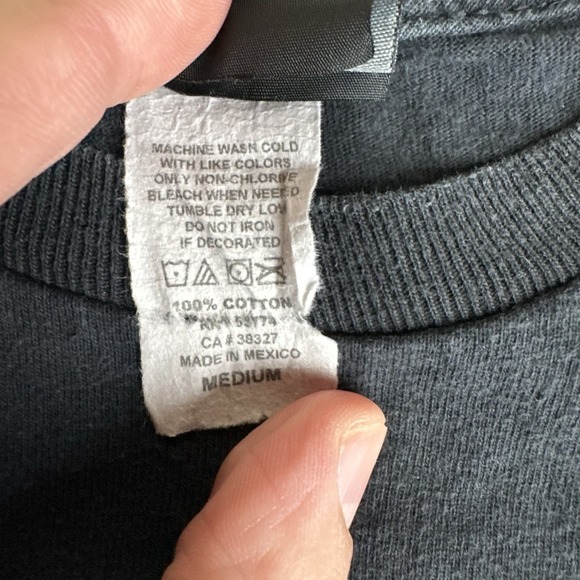 Santa Cruz Nhs Shirt Mens Medium Black Graphic T Shirt Short‎ Sleeve - Picture 4 of 10